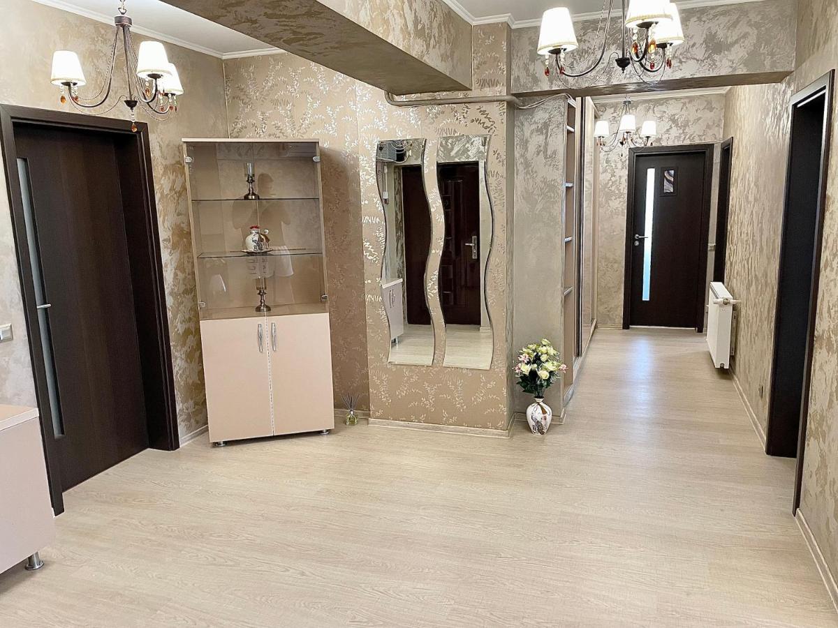 Dacia Residence Apartments Self Check-In Craiova Ngoại thất bức ảnh